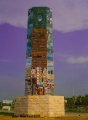 jeddah_glass_construction_sculpture_in_cornice_st